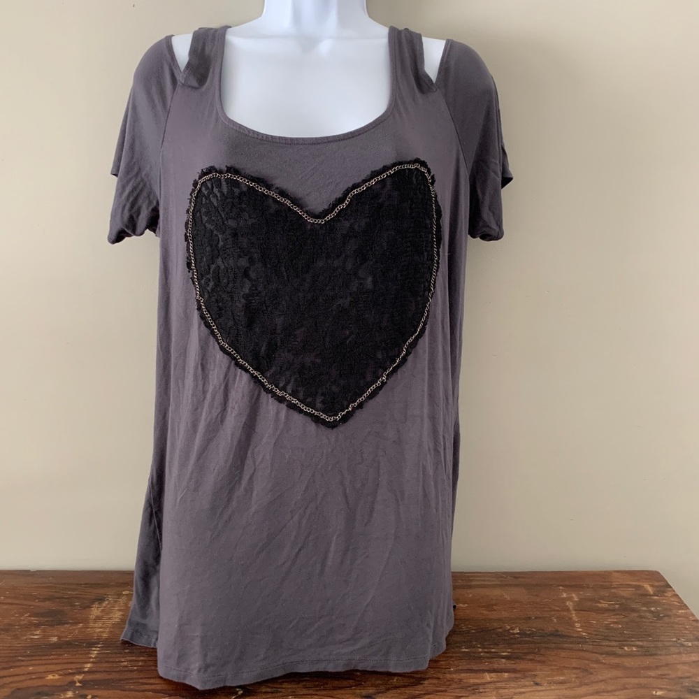 Torrid cold shoulder size 2